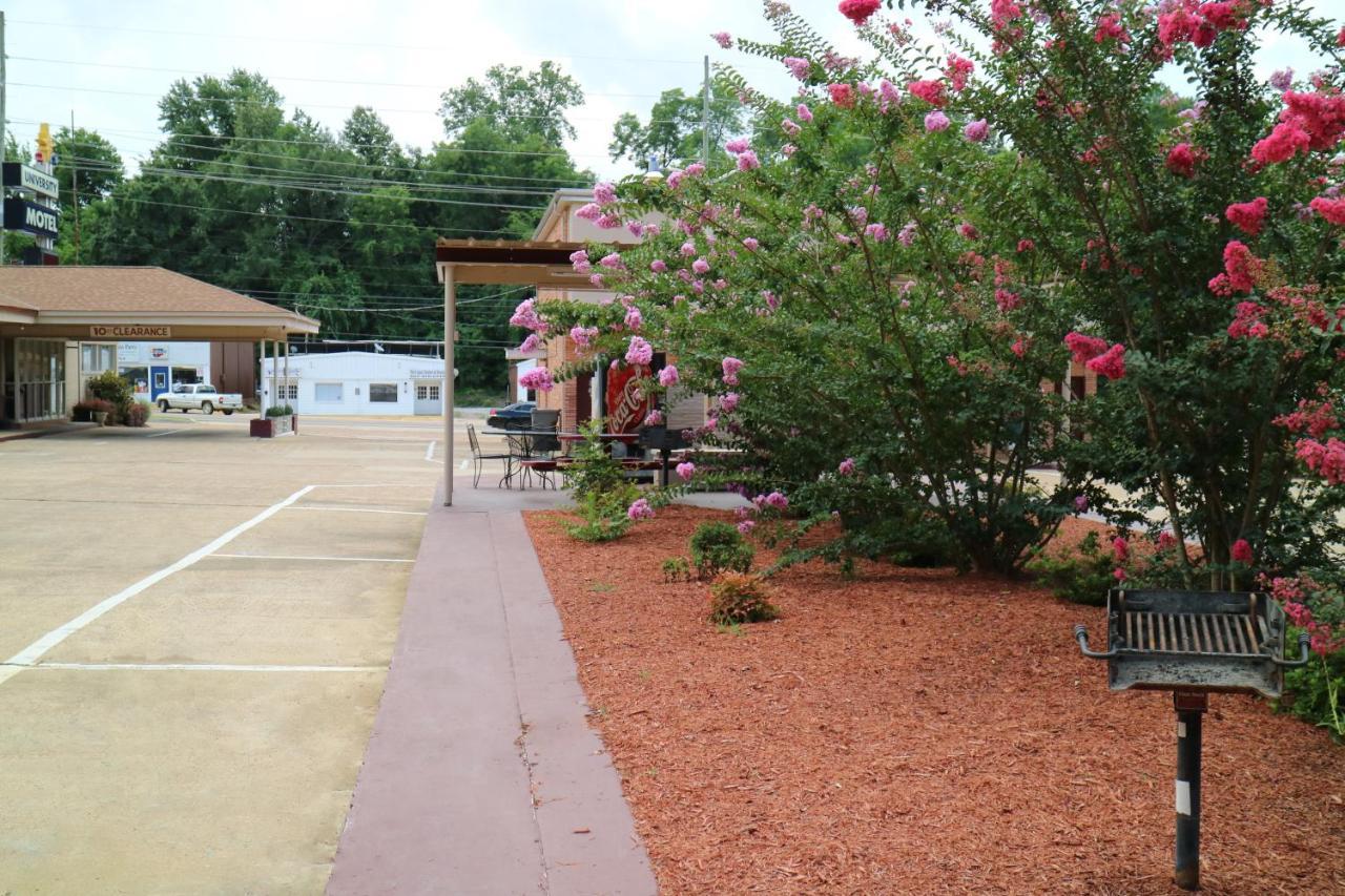 University Motel Starkville Exterior foto